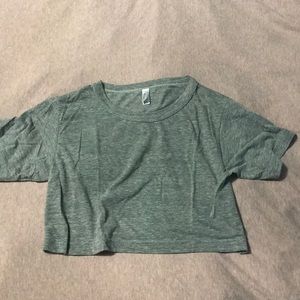 Grey crop top, never worn